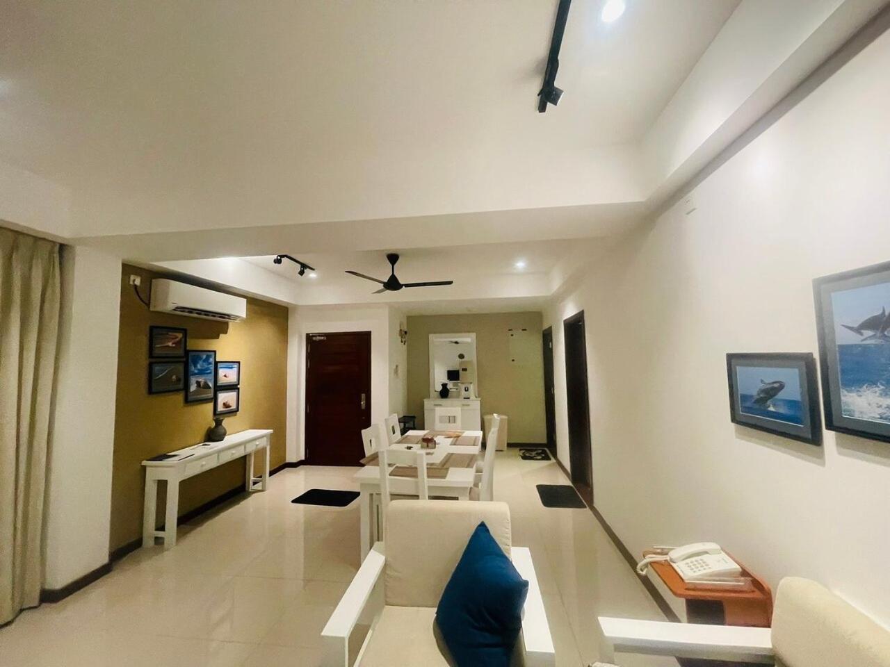 Trincomalee Ocean Front Condos Exterior foto